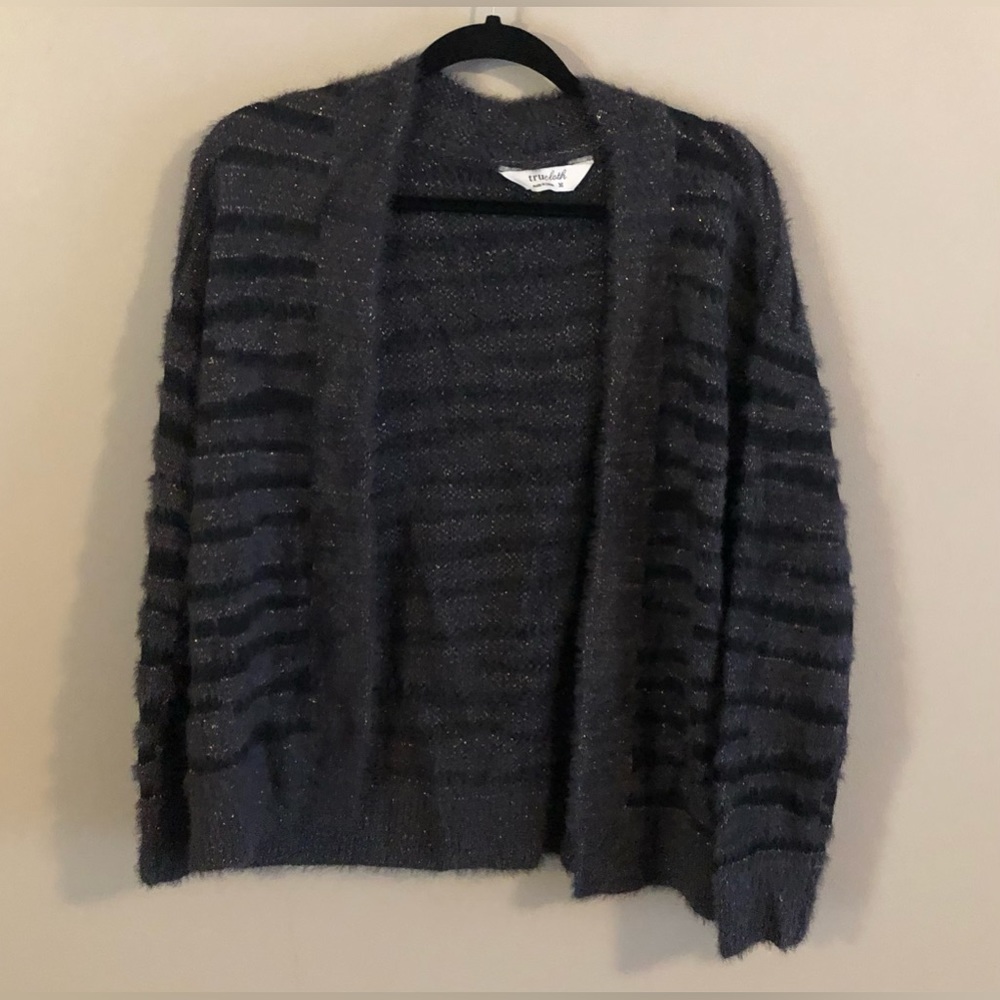 $8❤️Bundled Tru Cloth Cardigan